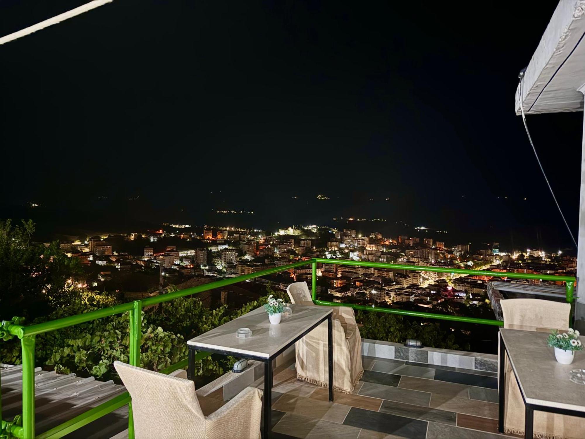 Panoramic View Guest House ジロカストラ エクステリア 写真